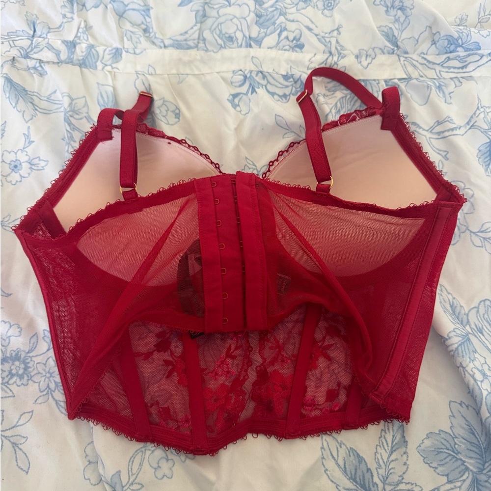 Red Lace Push-Up Corset Top, hardly worn